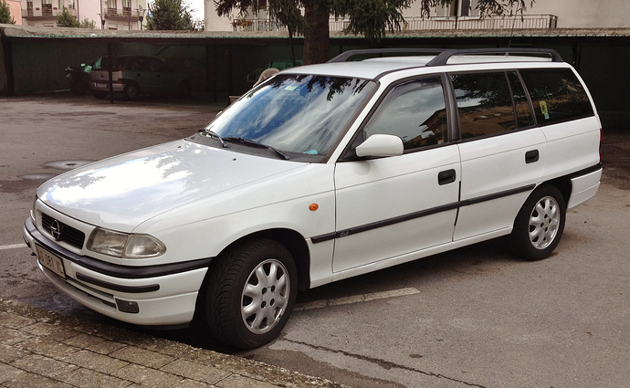 Opel_Astra_F_Caravan_1.7_TDS