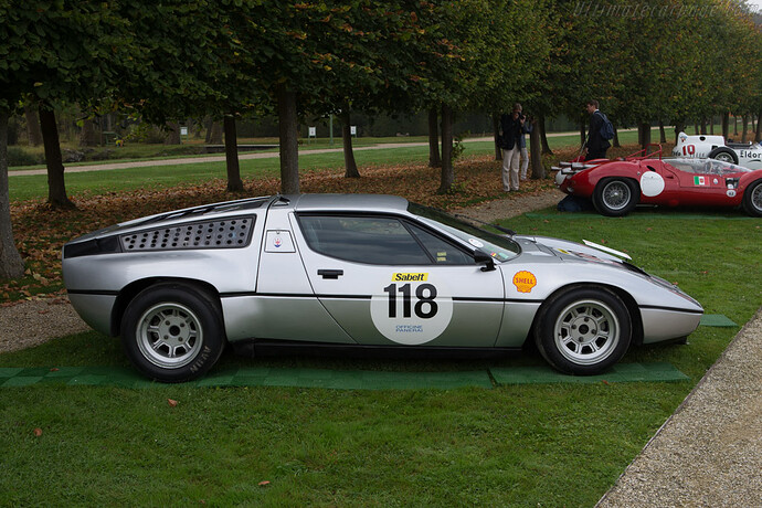 Maserati-Bora-Group-4-49382