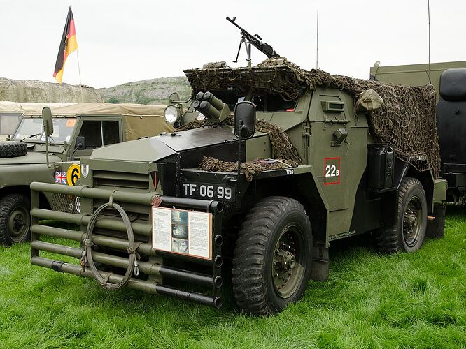 Humber_Pig_Mk_II_APC_(1953)_-_14175520768