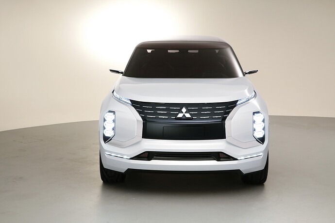 2016-Mitsubishi-GT-PHEV-Concept-10