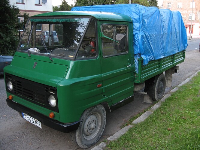 Green_FSC_Żuk_A-11_B_on_Dębowa_street_in_Kraków_(3)