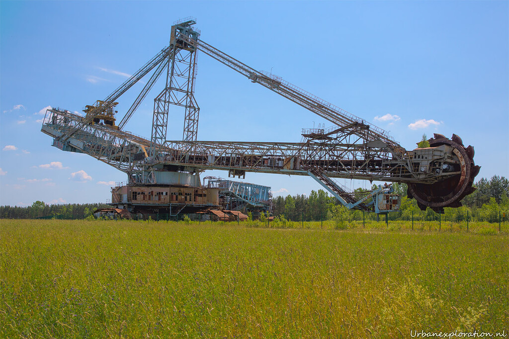 Bagger Car Bagger 258 - CC2 Vehicle Suggestions - Car Crushers Forum