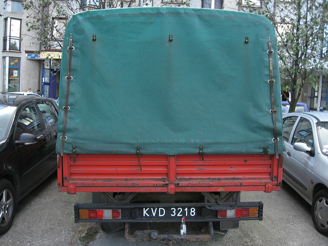Red_FSC_Żuk_A-16_B_on_a_parking_lot_in_Kraków_(4)