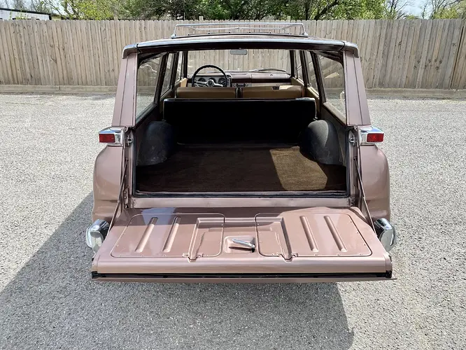 1963_studebaker_wagonaire_IMG_E2451-1-scaled