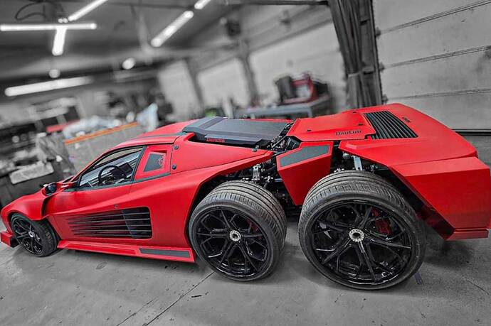 ferrari-testarossa-6-roues-1