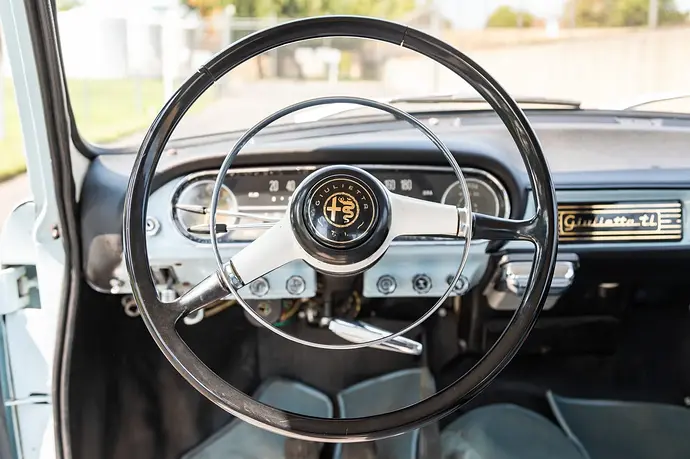 1964_alfa-romeo_giulietta-ti_1964_alfa-romeo_giulietta-ti_cbda062f-fad6-414f-8aa6-ceca65a927d4-7GVJJZ-11067-11068-scaled