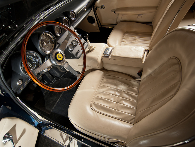 ferrari_400_superamerica_coupe_aerodinamico_5