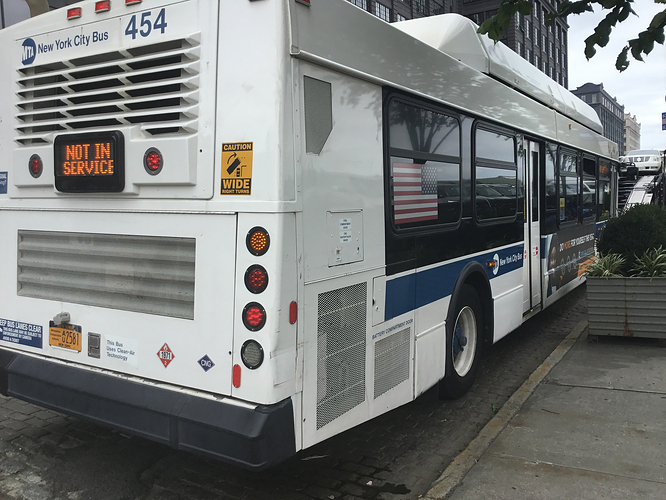 MTA_New_Flyer_C40LF_454