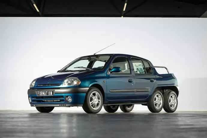 clio-pickup6x6-przod