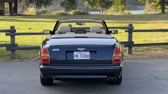 IMG_3072-58379-scaled