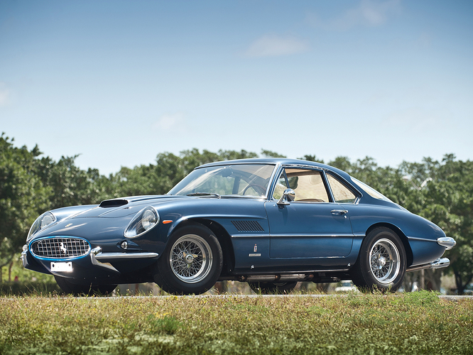 ferrari_400_superamerica_coupe_aerodinamico_3