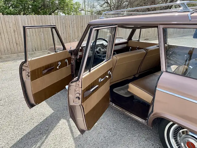 1963_studebaker_wagonaire_IMG_E2459-scaled