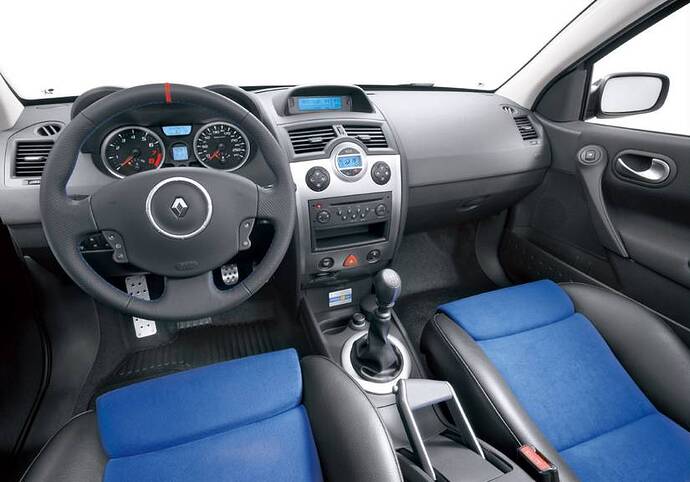 2007-renault-megane-sport-15