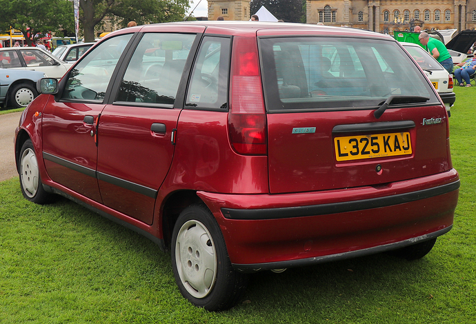 1994_Fiat_Punto_75_ELX_1.2_Rear