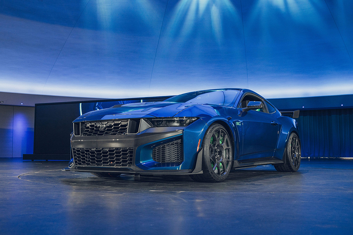 2026-ford-mustang-dark-horse-sc-106-69680b96d5e05