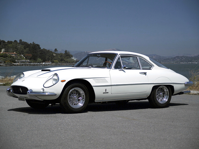 ferrari_400_superamerica_coupe_aerodinamico_1