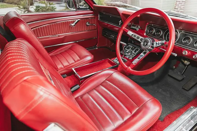 Ford-Mustang-Stretched-Limousine-30-1536x1024