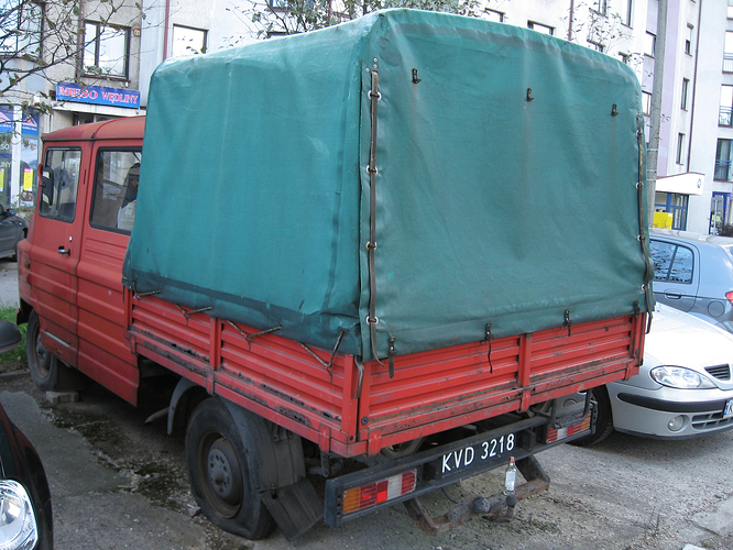 Red_FSC_Żuk_A-16_B_on_a_parking_lot_in_Kraków_(2)