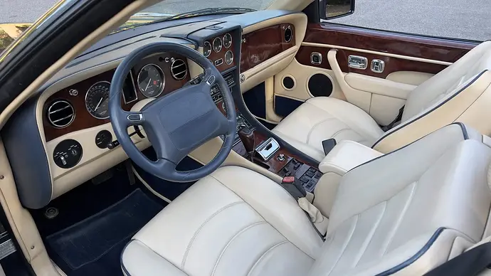 IMG_2880-56270-scaled