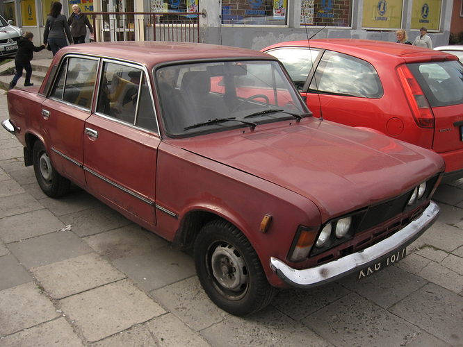 FSO_125p_1.3_ME_in_KrakΓ³w_(3)