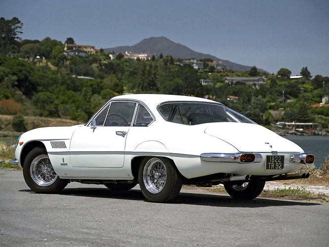ferrari_400_superamerica_coupe_aerodinamico_2