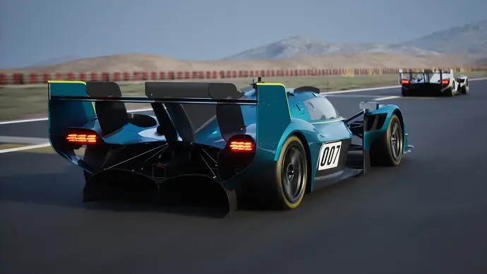 2-Aston-Martin-Valkyrie-LM