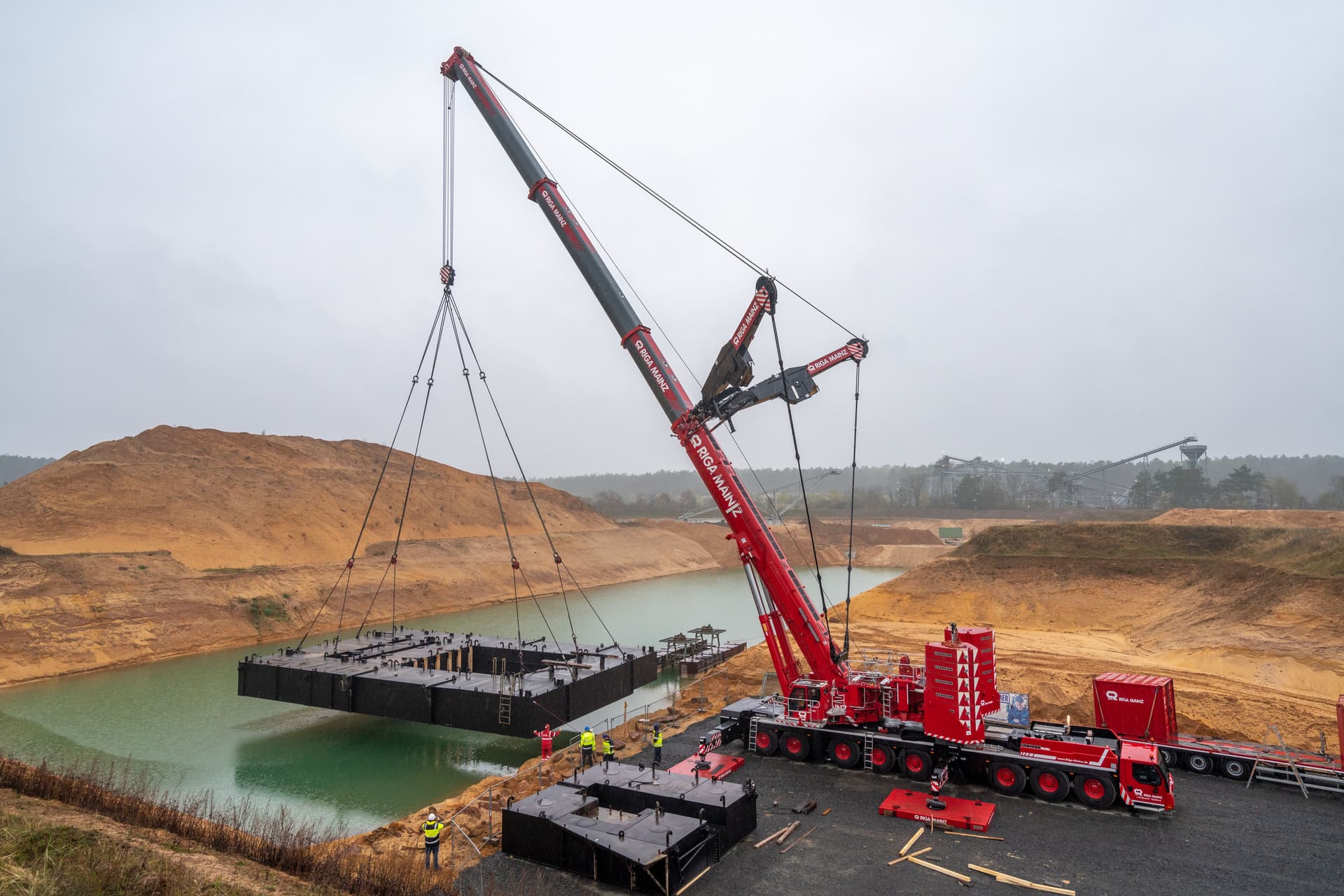 WSIMODEL1/50、LTM1650-8.1MAMMOT New crane model available at Mammoet Store | Mammoet news