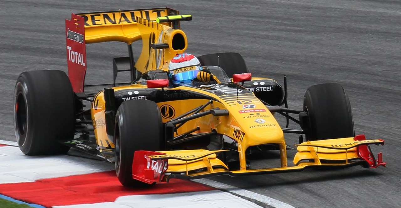 2010 Renault R30 - CC2 Vehicle Suggestions - Car Crushers Forum