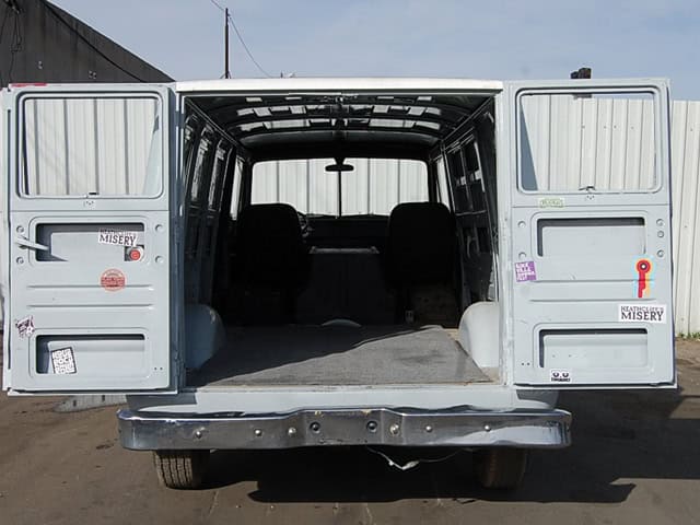 1965-Dodge-Van-8