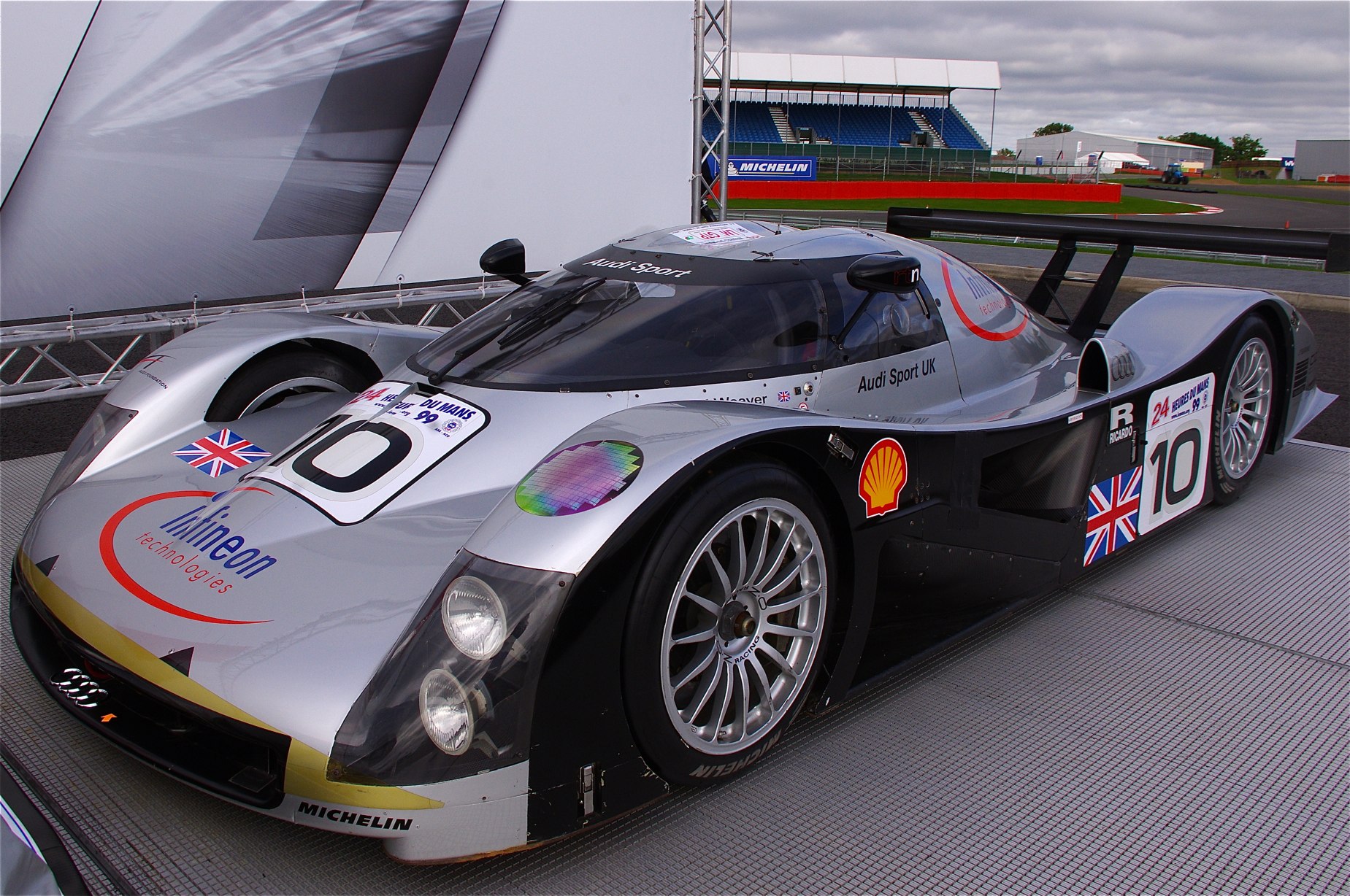 1999 Audi R8C LMGTP - CC2 Vehicle Suggestions - Car Crushers Forum