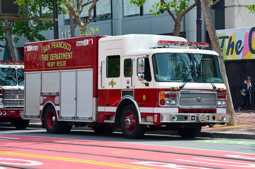 Fire Truck Rims Fire Truck Rims - CC2 Customization Suggestions - Car Crushers Forum