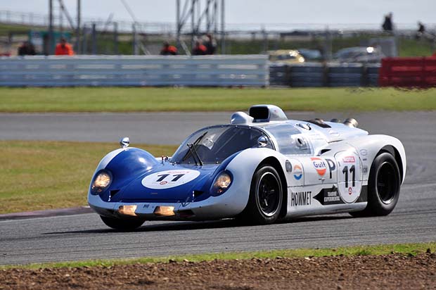 Howmet-TX-gas-turbine-racer