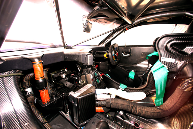 Honda | SUPER GT | 進化した3つのポイント HSV-010 GT Honda GTプロジェクトリーダーによる2012マシン解説